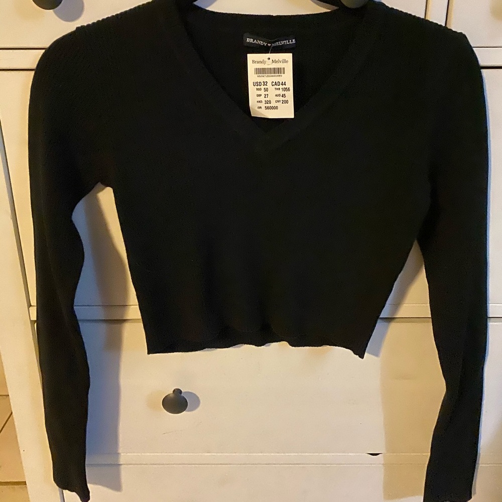 Brandy black long sleeve cropped sweater!!